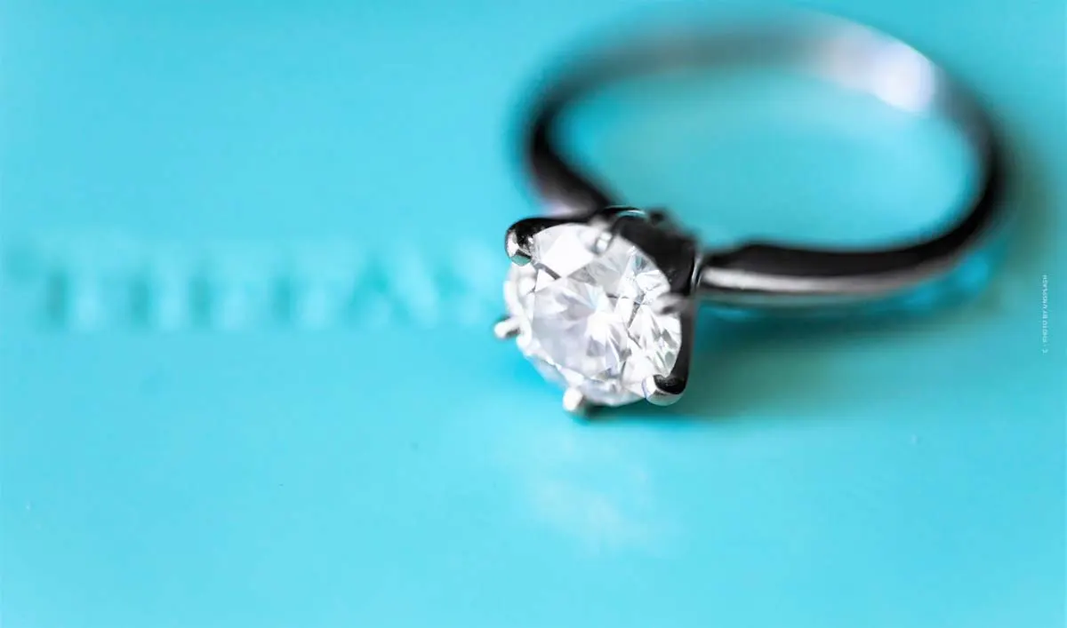 Tiffany & Co.: Ring, Kette, Armband, Ohrringe bis Parfum - Marke & Story