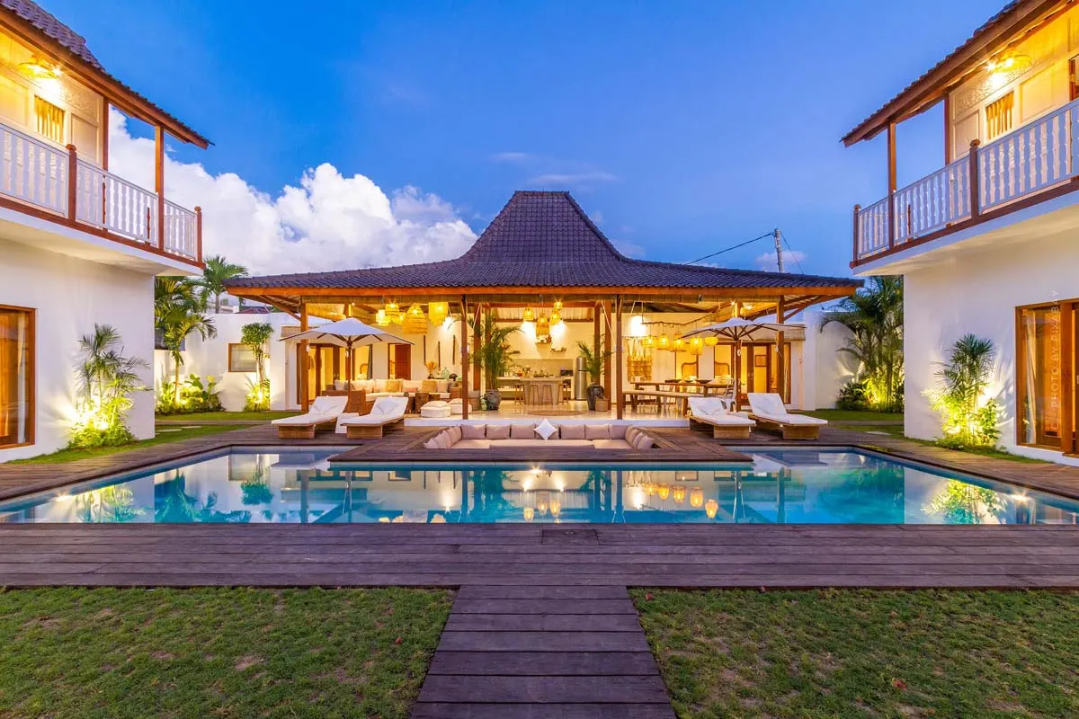 Inside Jeffrees house: Leben in den Hidden Hills von LA
