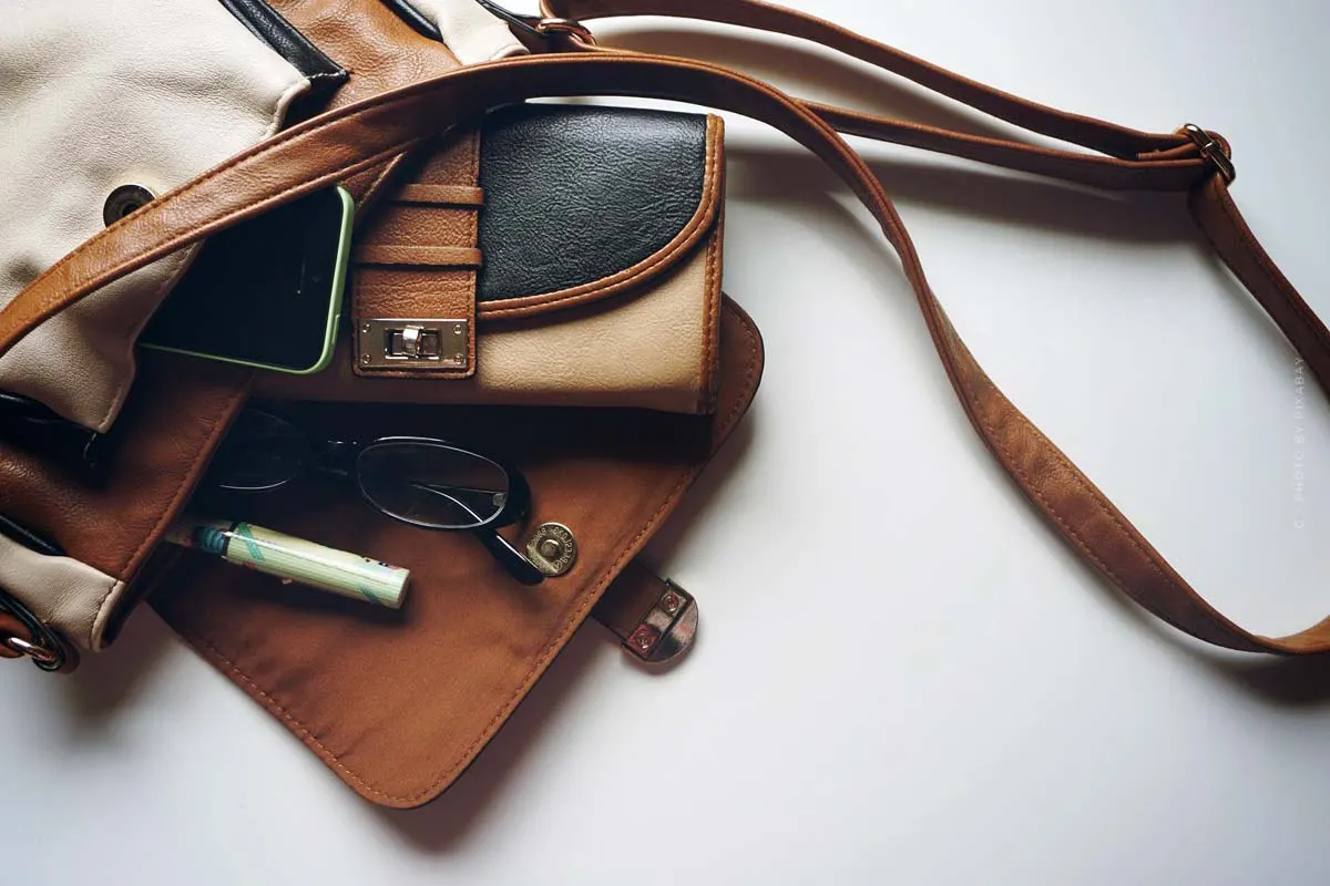Bolsos de MCM: Todo, desde las fundas para las tabletas hasta los compradores