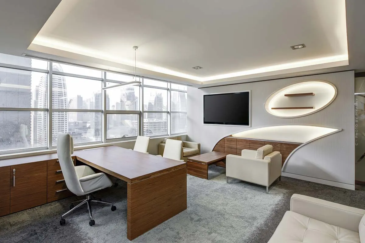 Büro einrichten: Gestaltungsideen und Tipps für Schreibtisch, Bürostuhl, Schränke und Co.