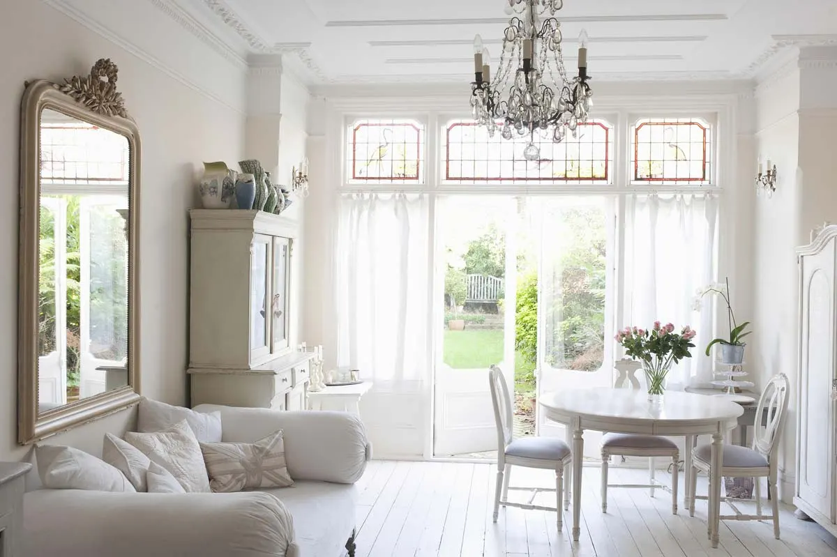 Wohnzimmer einrichten: Moderne Ideen zu Dekoration und Einrichtung mit Möbeln wie Sofas, Tischen & Co.