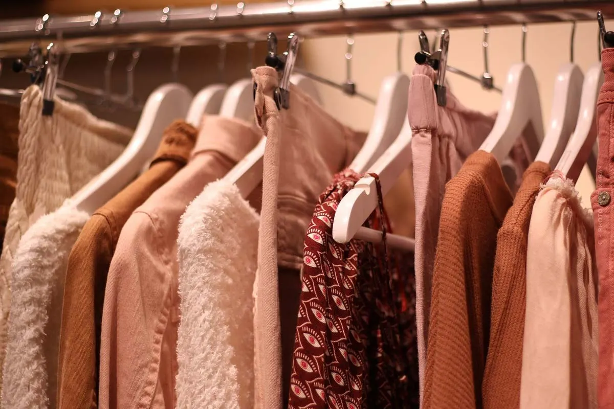 Blusen: Trends für den Frühling - Farben, Muster, Schnitte und Stoffe