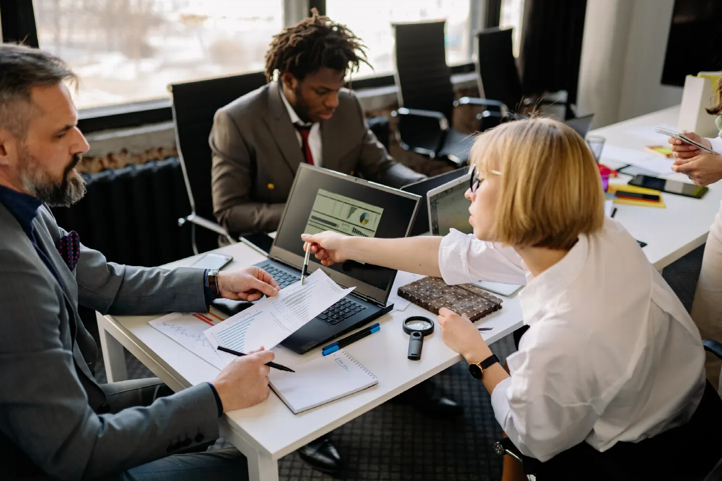 Top 10 Parfums Büro: Business Düfte für Meetings & Co.