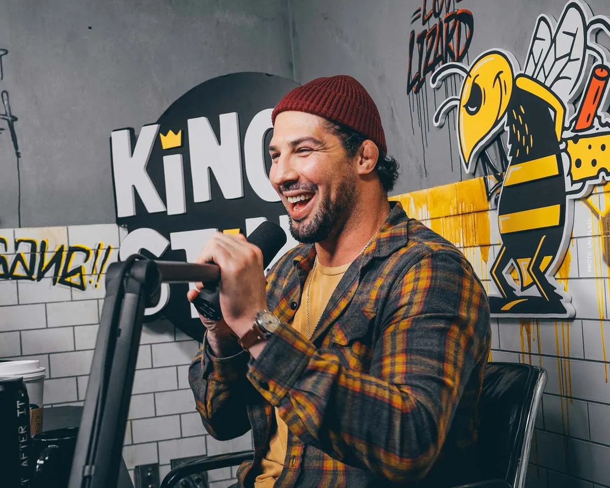 Deutsche Comedians USA: Top 5 Stand Upper, die du kennen sollest! LIVE