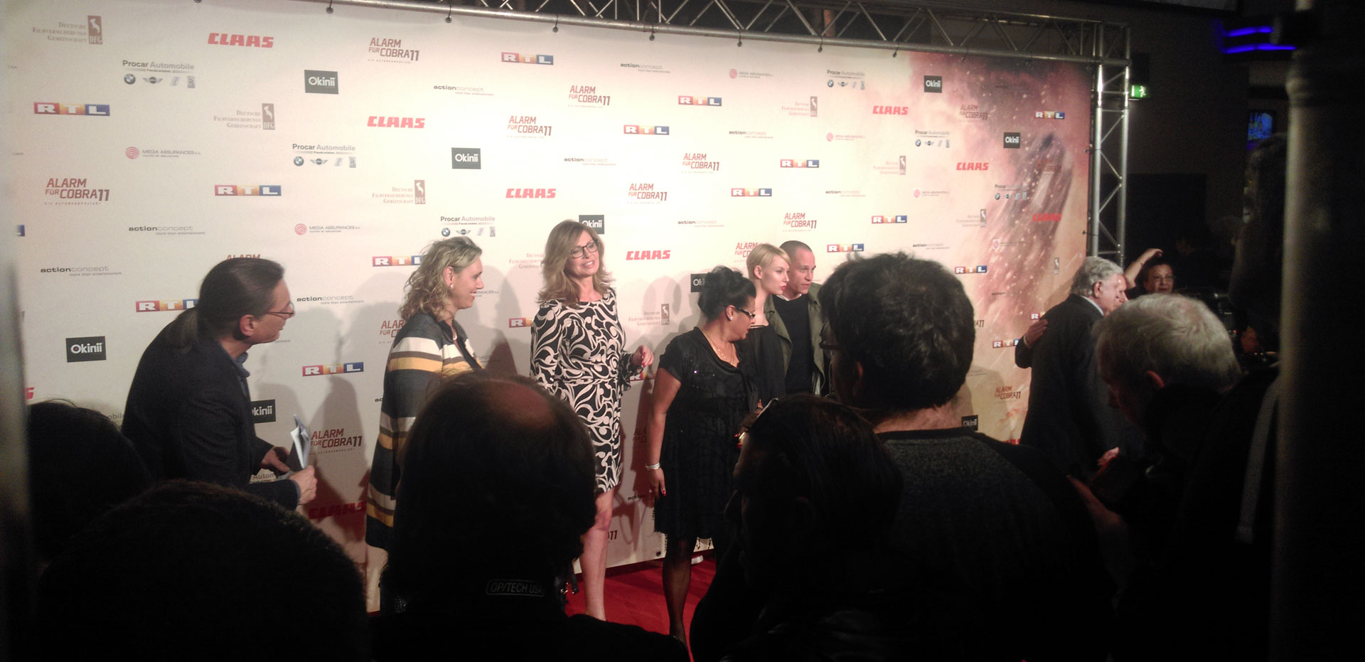 alarm-fuer-cobra-11-staffel-20-jahre-kino-premiere-tv-serie-koeln-rtl-vip-event-roter-teppich-schauspieler