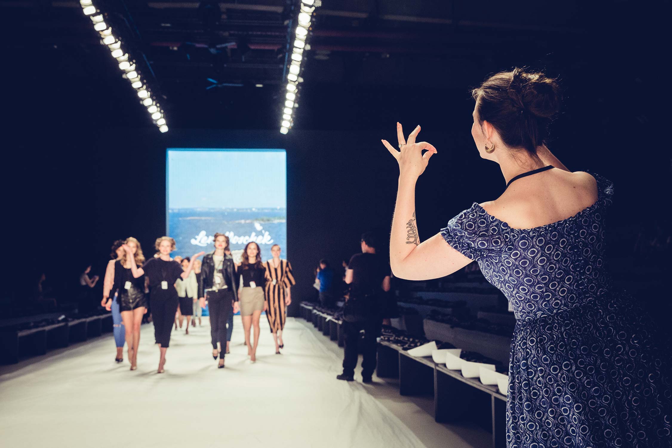 lena-hoschek-ahoy-kollektion-outfit-backstage-modenschau-berlin-fashion-week-models-designer-(4)