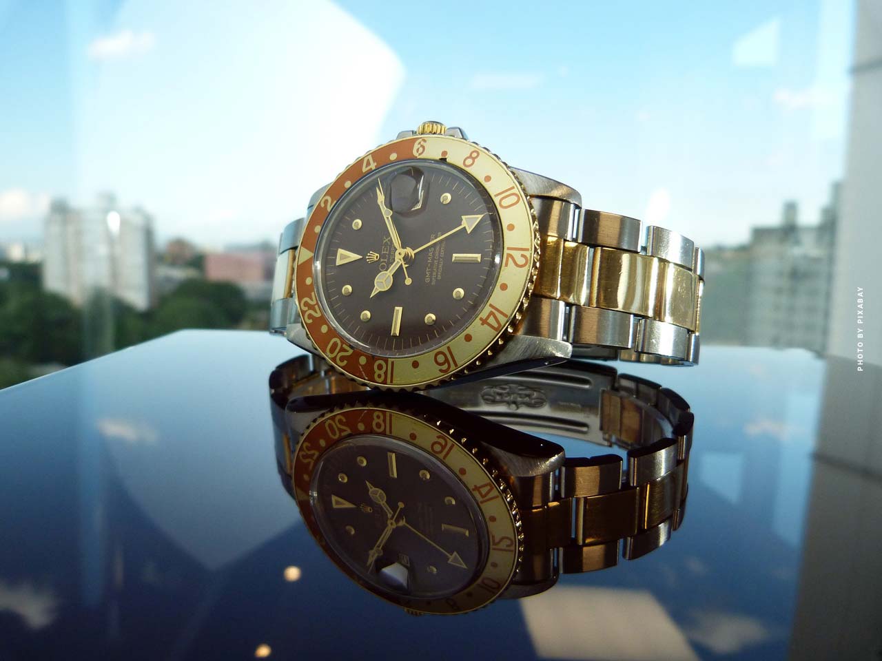 rolex-gold-city-luxury-watch-men-magazine-luxusuhr-magazin-preis-price-new-york