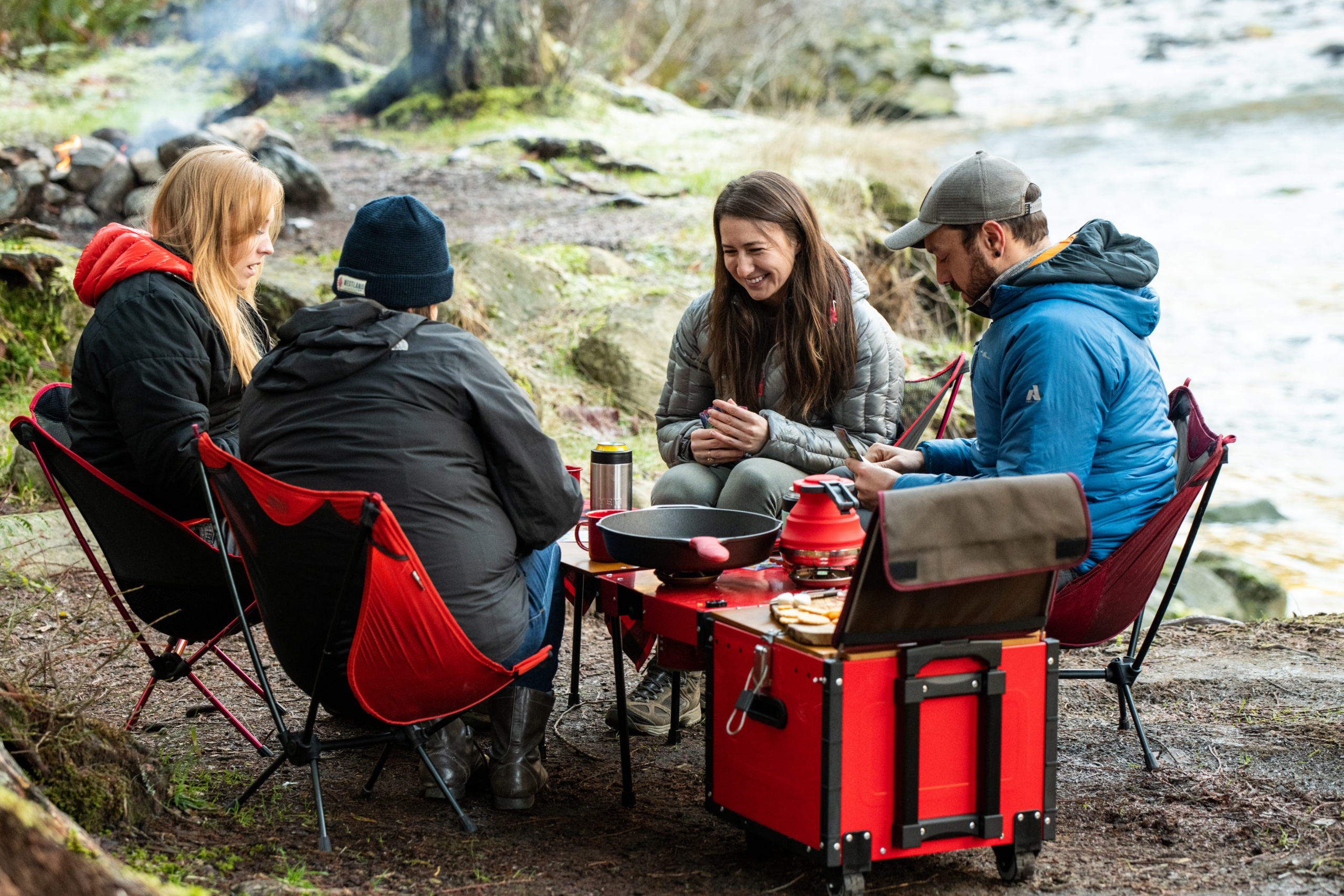 Camping-Dachzelt-Outdoor-Offroad-Abenteuer-Familie-Picknick-Urlaub